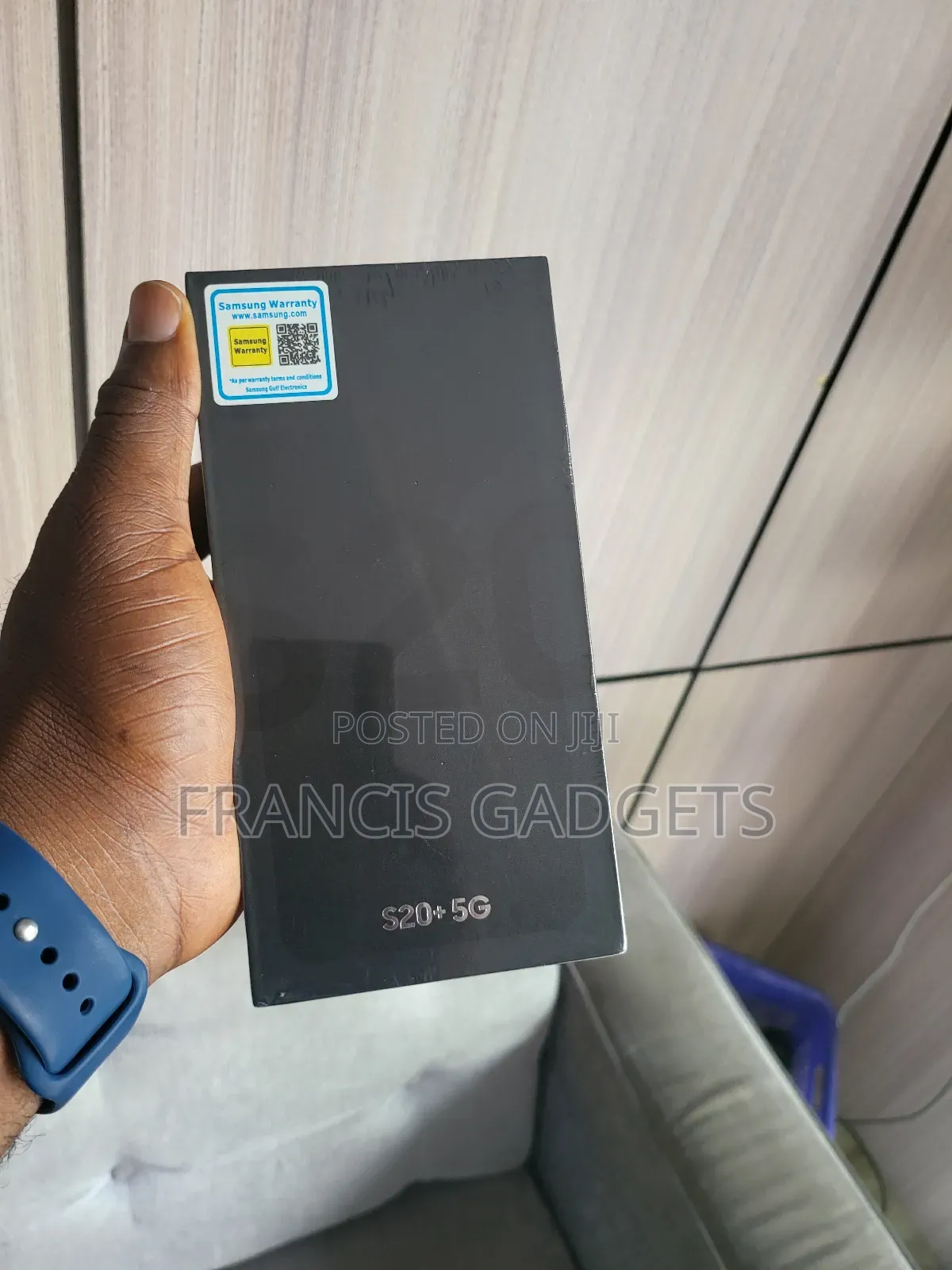 New Samsung Galaxy S20+ 5G 128 GB Black