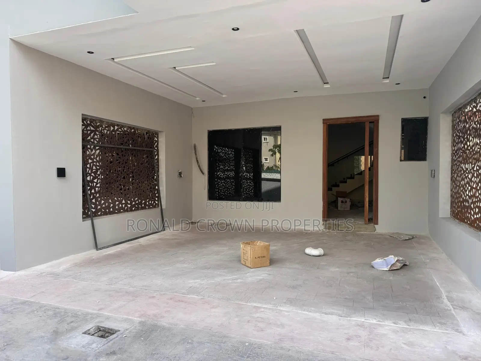 4bdrm Duplex in Omole Phase 2 for sale