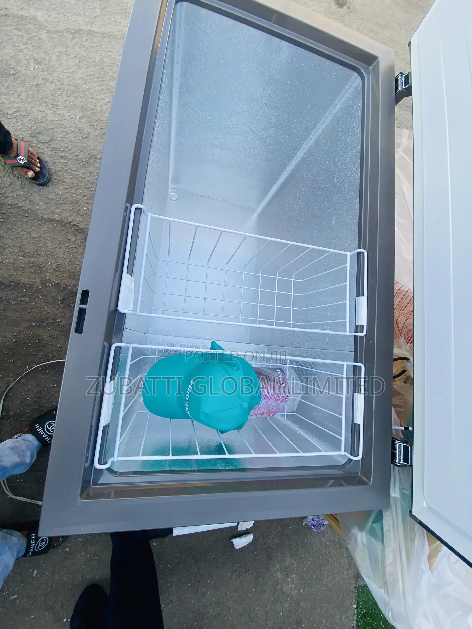 Hisense Chest Freezer 250l (Fc-340sh)