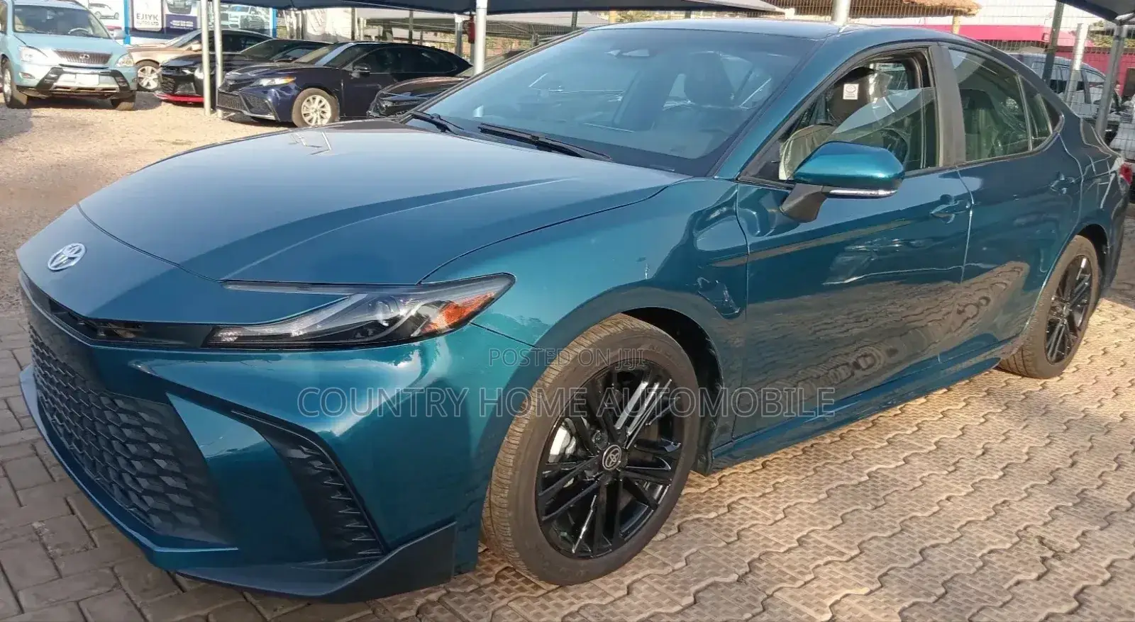 Toyota Camry XSE 2025 Teal