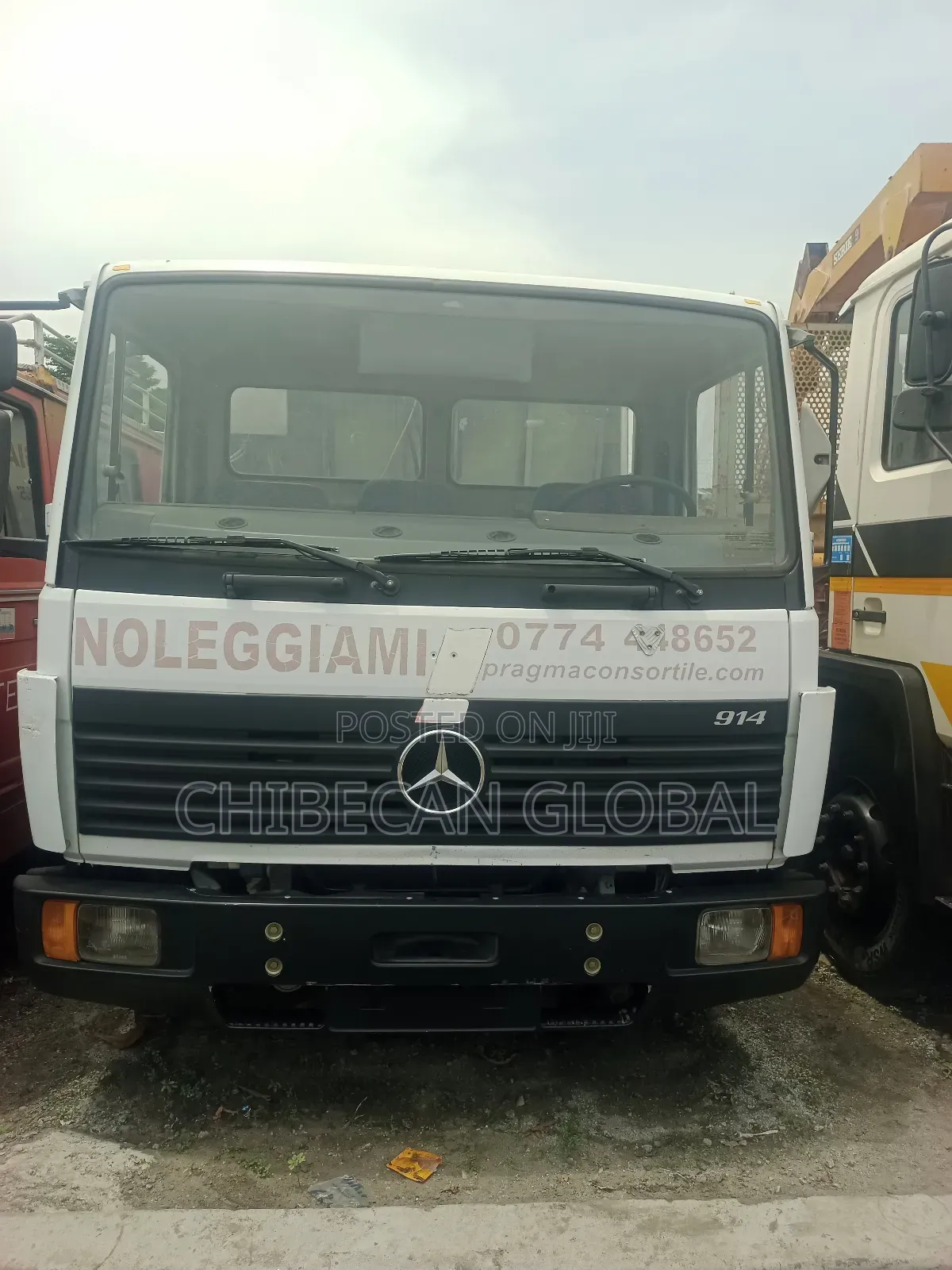 814 Benz Garbage Compactor Truck (Foreign Used)