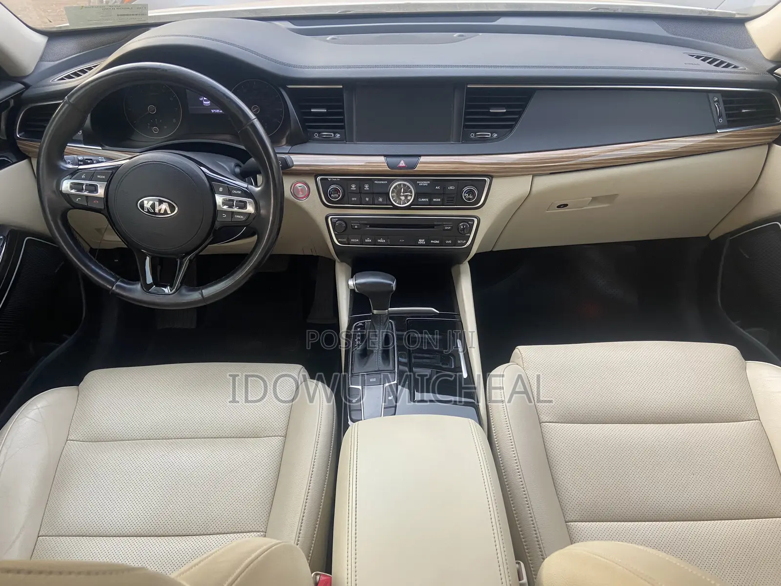Kia Cadenza Premium 2017 White