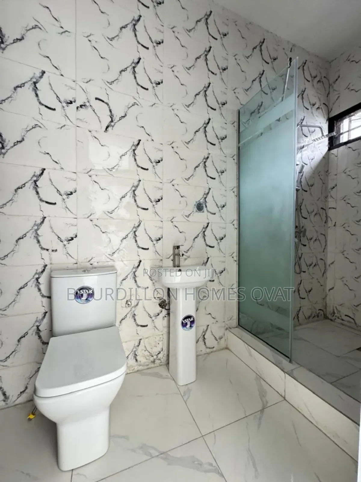 3bdrm Duplex in Ikota Lekki for rent
