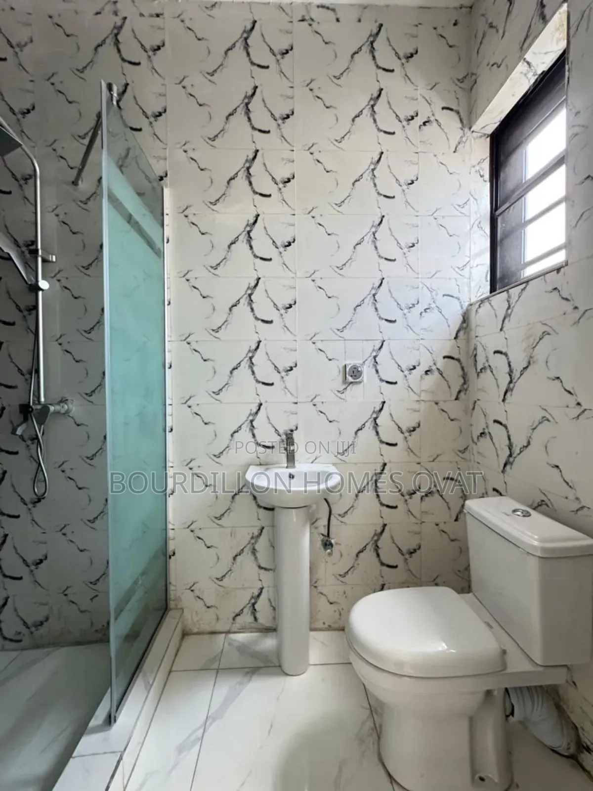 3bdrm Duplex in Ikota Lekki for rent