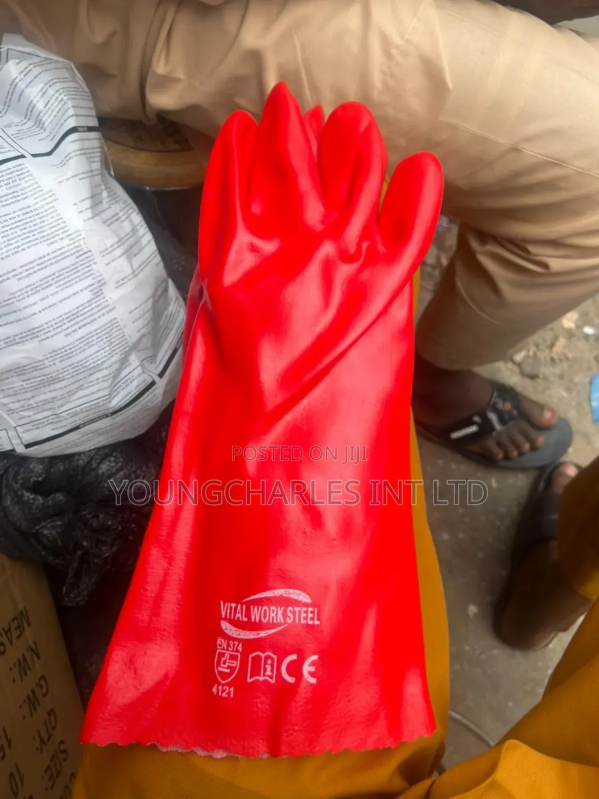 Rubber Handglove.