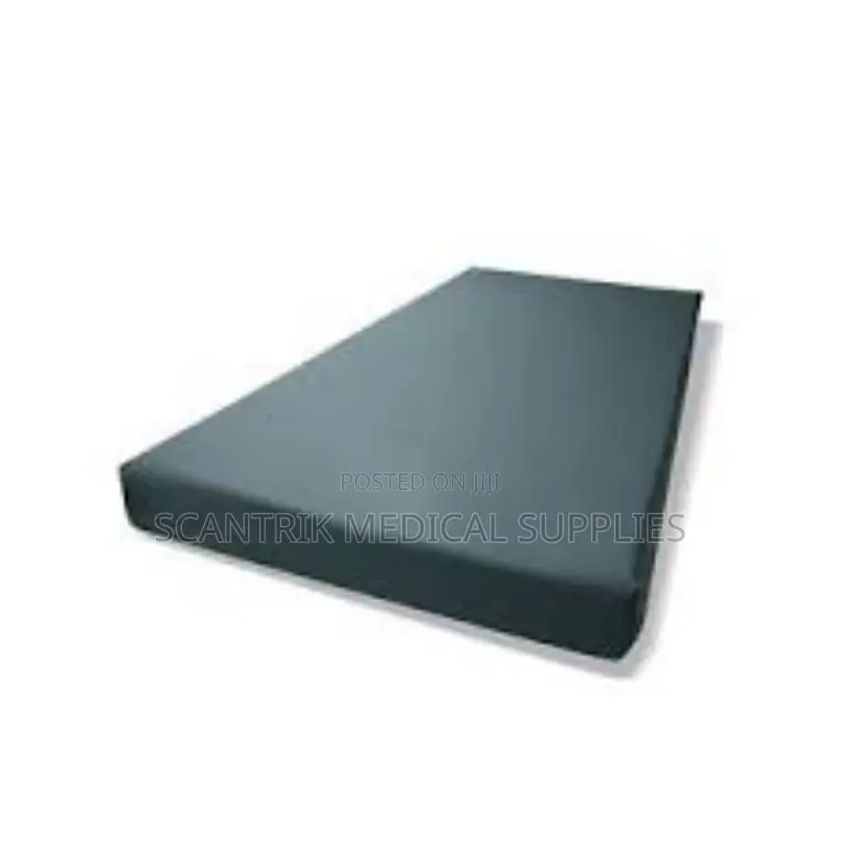 Pediatric Hospital Mattress – Supportive Easy-to-Clean