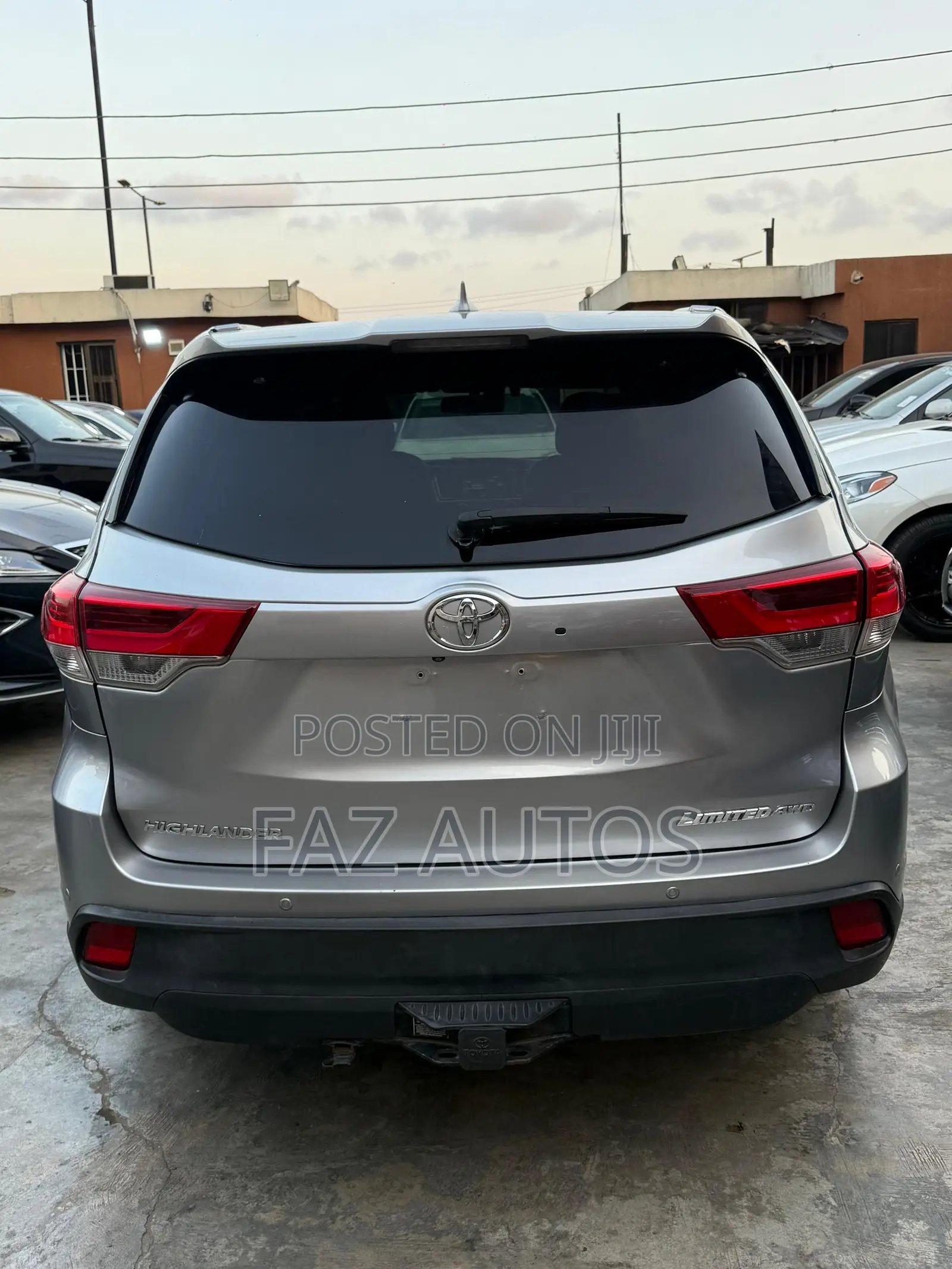 Toyota Highlander Limited V6 4x4 (3.5L 6cyl 6A) 2016 Silver