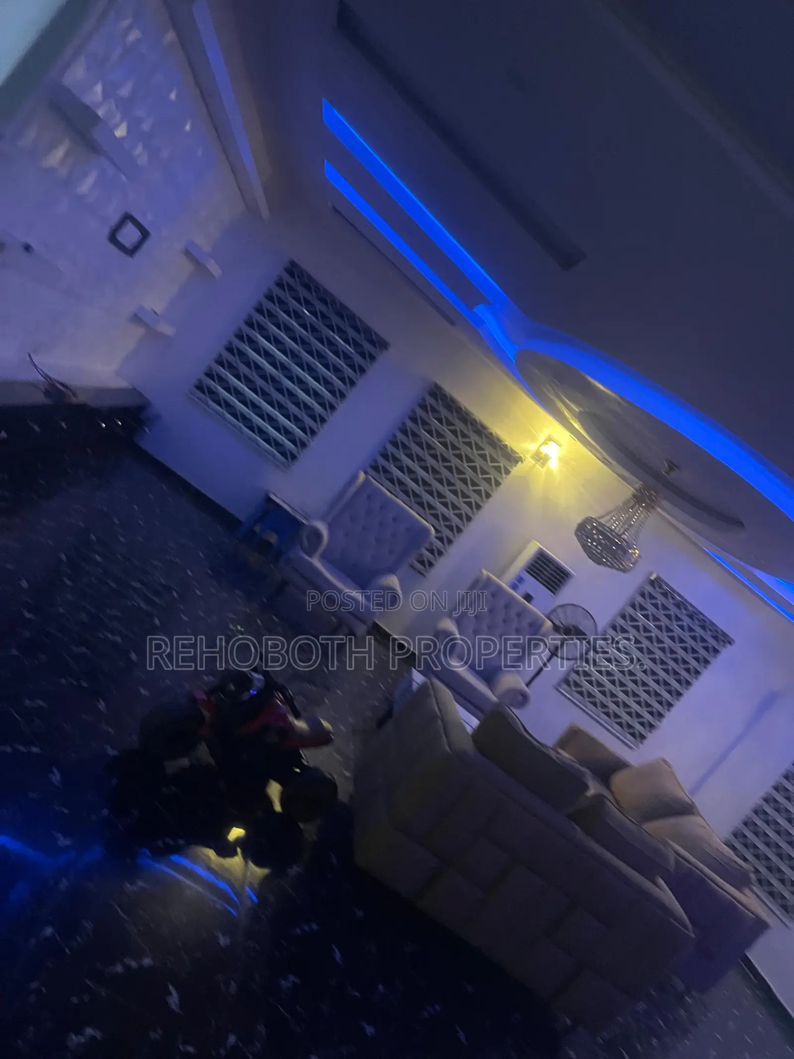 4bdrm Bungalow in Ajila Elebu, Akala Express for rent