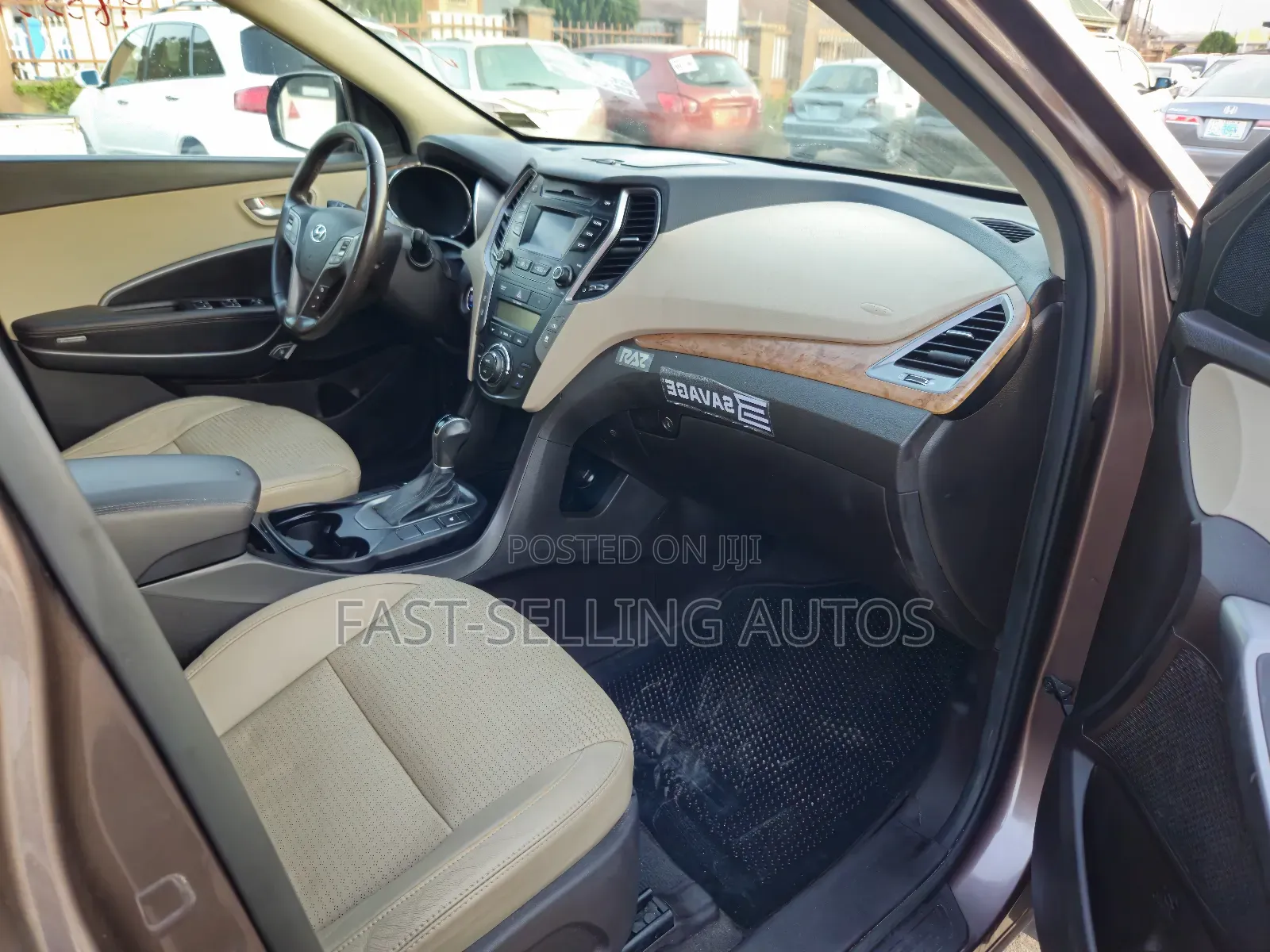 Hyundai Santa Fe GLS 4dr SUV AWD (3.3L 6cyl 6A) 2014 Brown