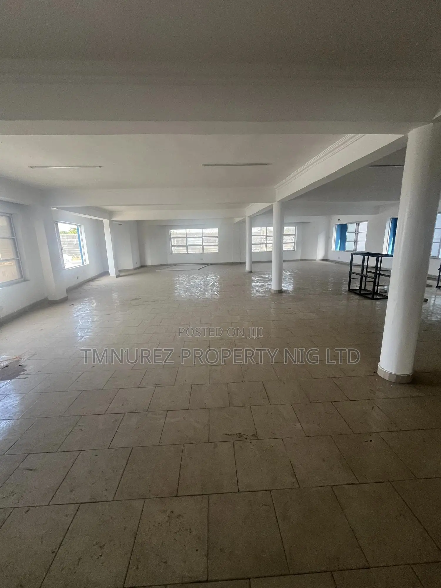 Office Space to Let at Eleganza