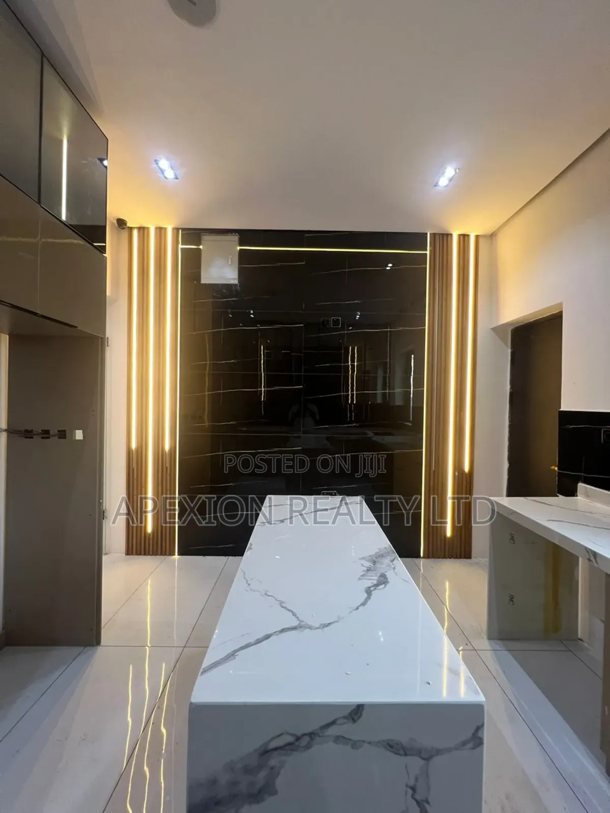 4bdrm Duplex in Royal Pine Estate, Lekki Phase 2 for sale