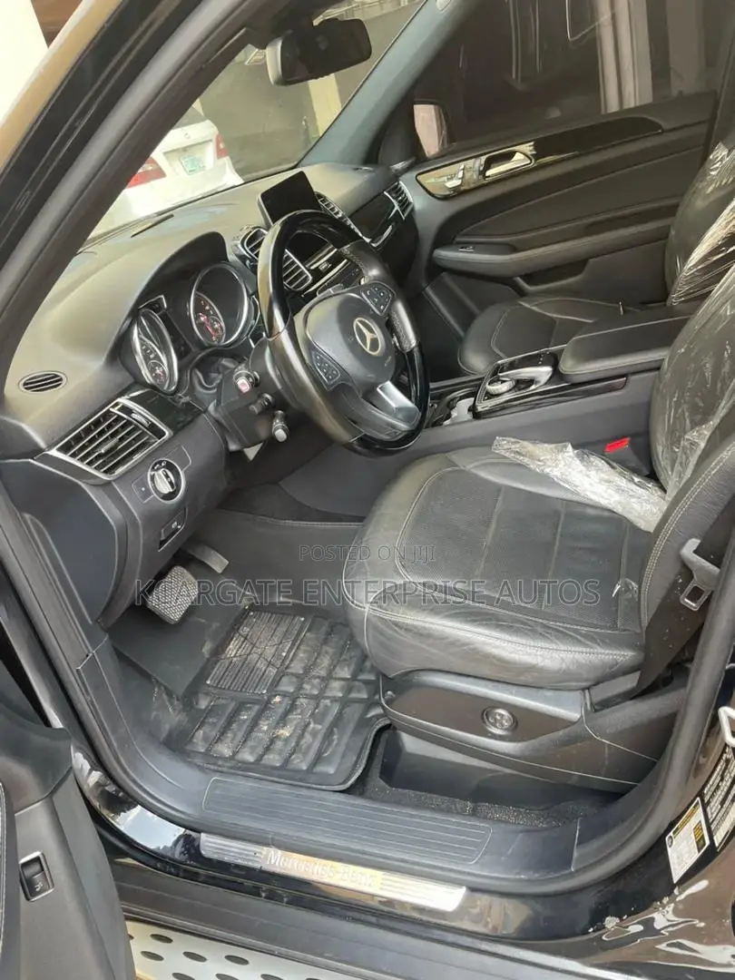 Mercedes-Benz GLE-Class 2017 Black