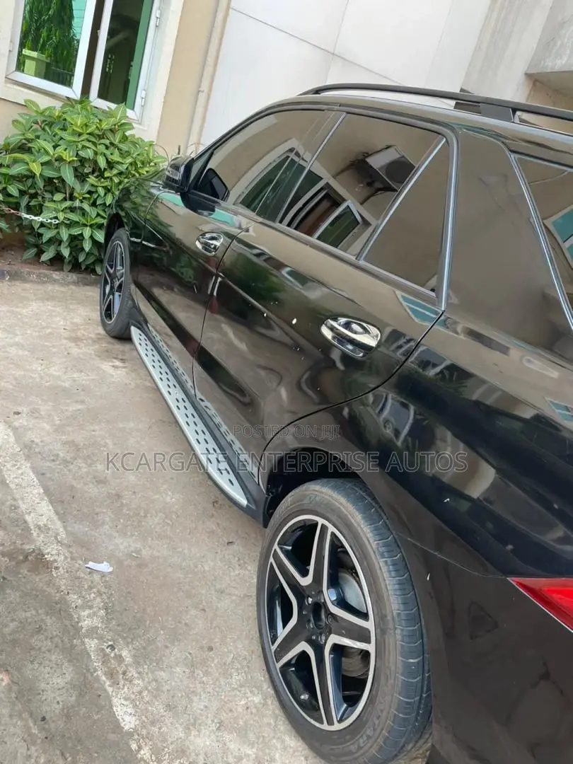 Mercedes-Benz GLE-Class 2017 Black