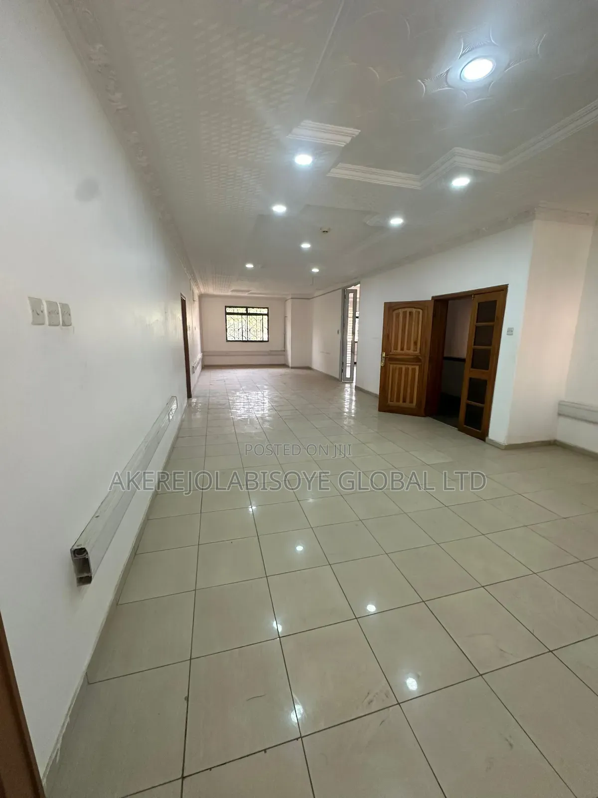 10bdrm Duplex in Wuse 2 Abuja for rent
