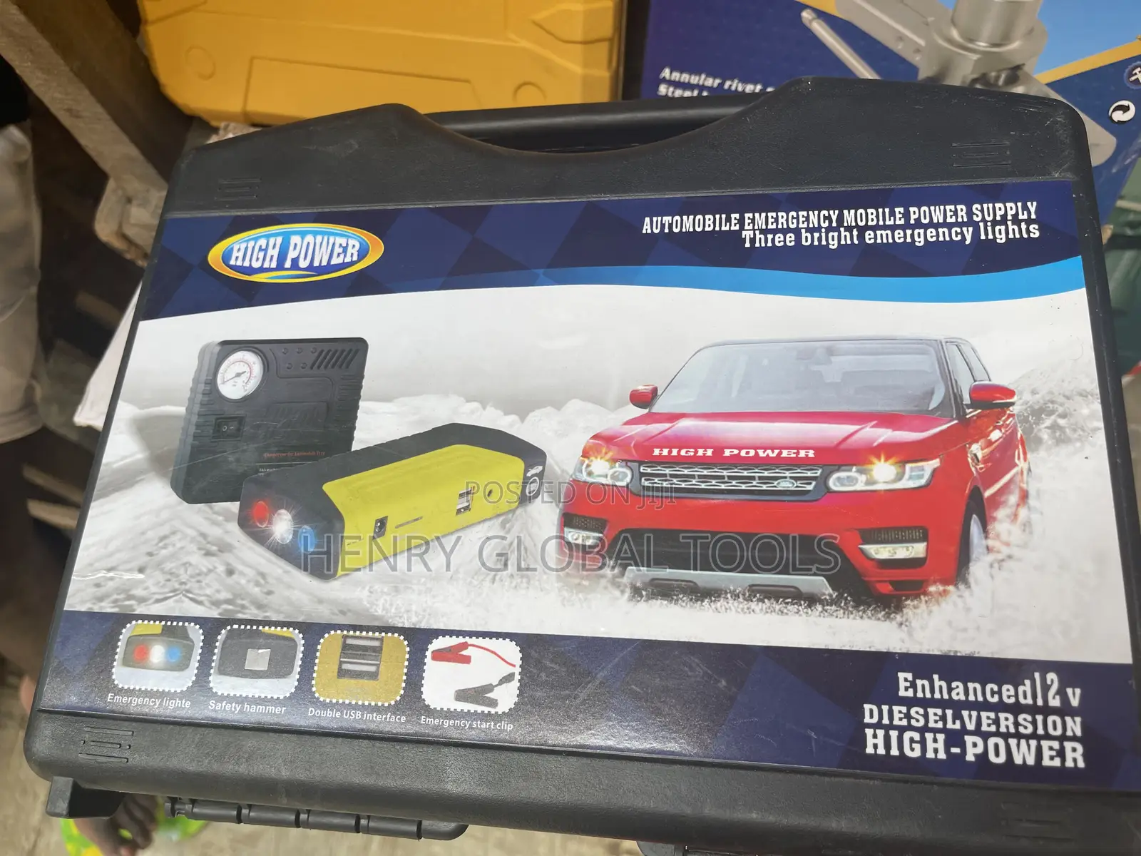 2in1 Car Jump Starter and Tire Gauge Machine