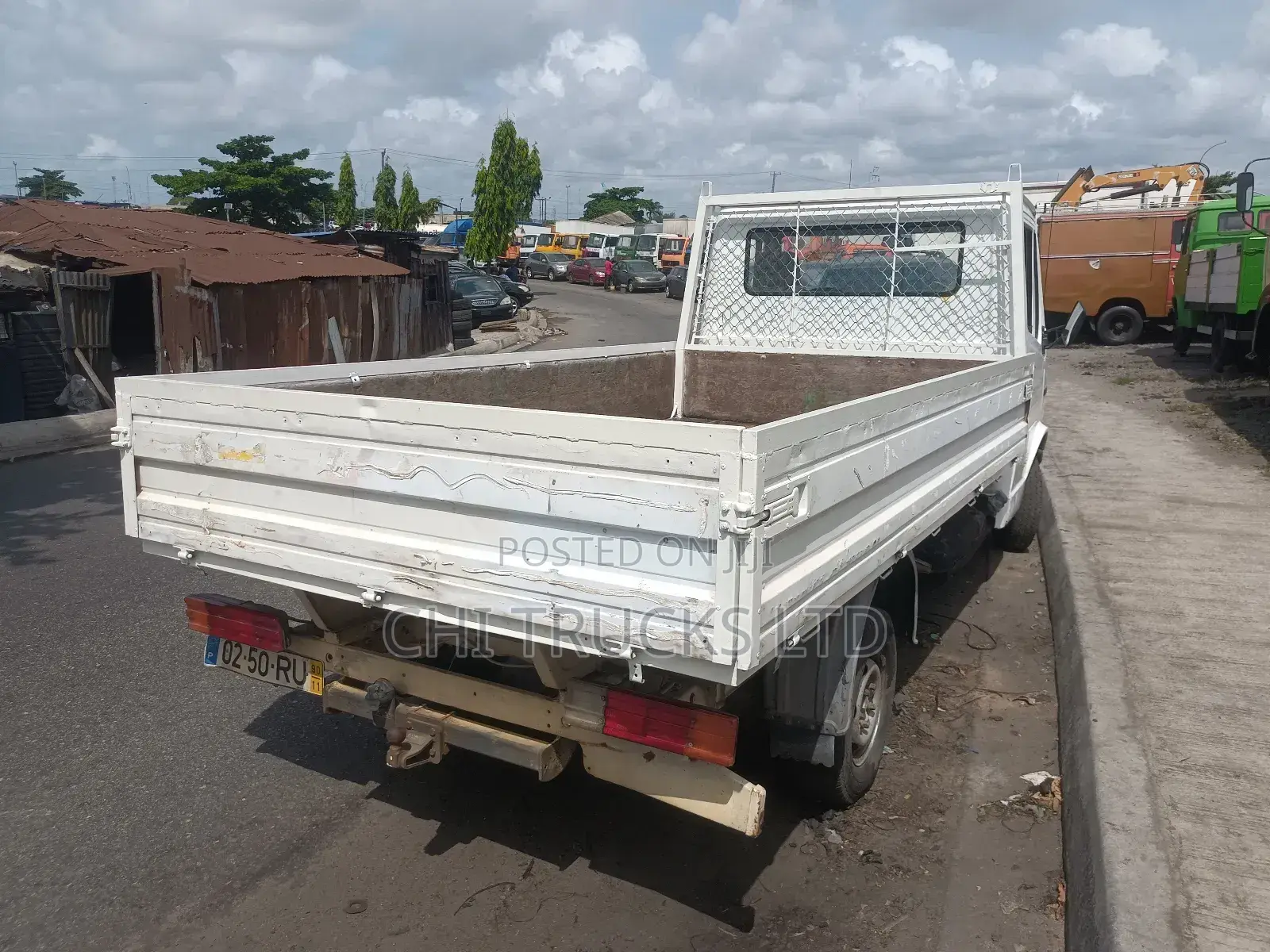 Mercedes Benz 210 Mini Truck