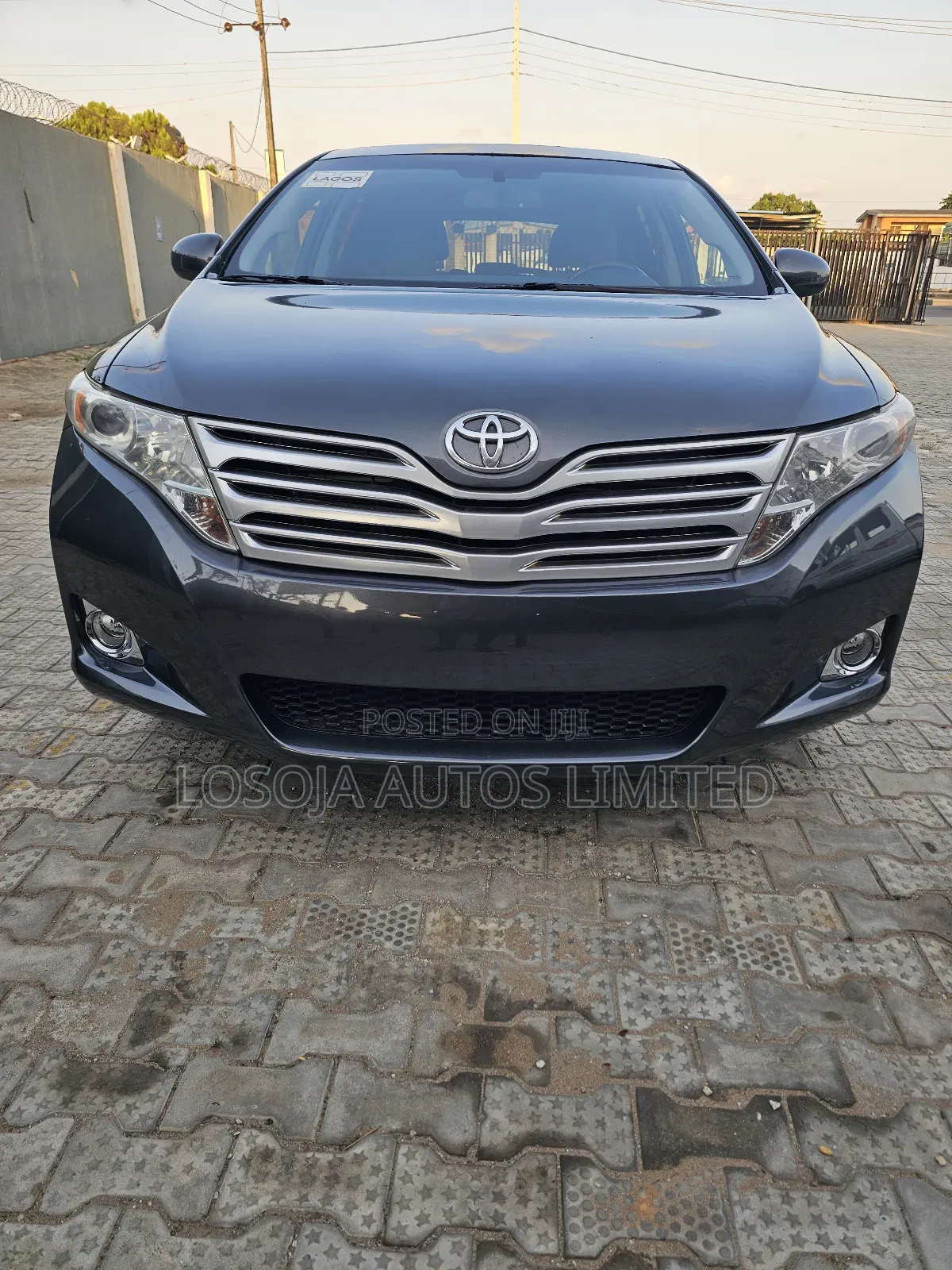 Toyota Venza AWD 2012 Gray