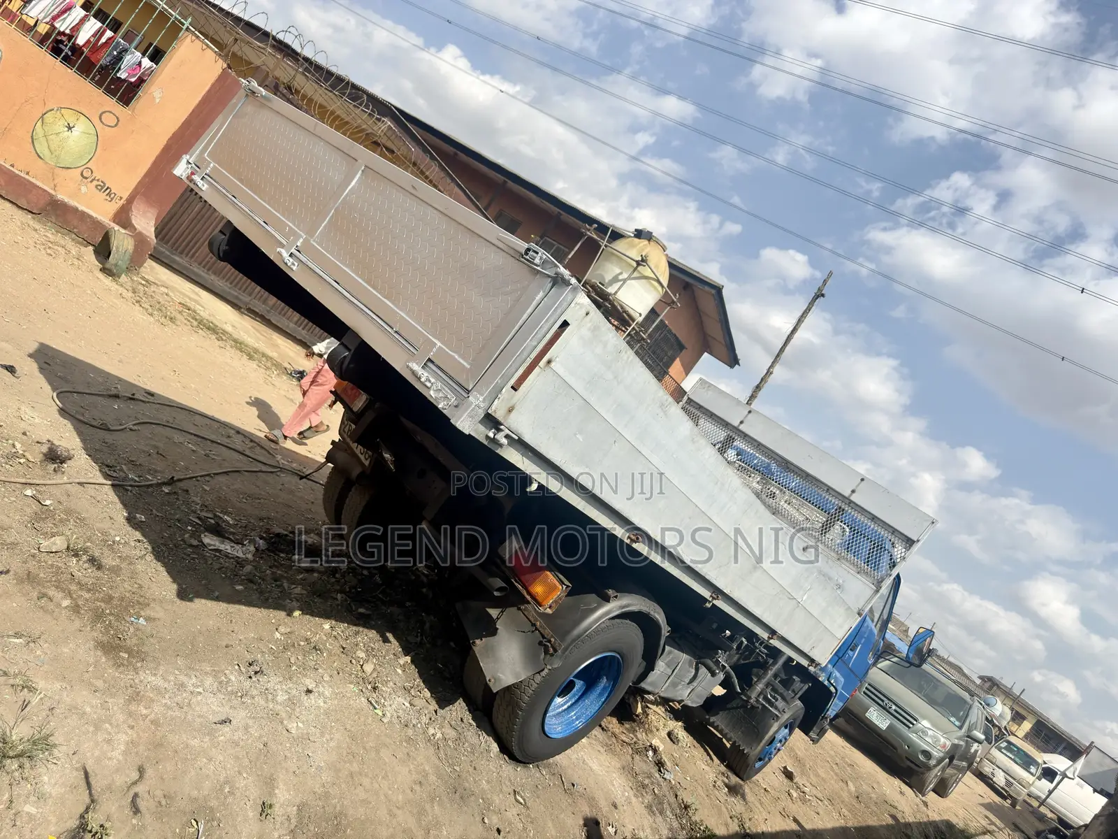 Toyota Dyna 300 ( Belgium) Tipping Bucket Normal Hand