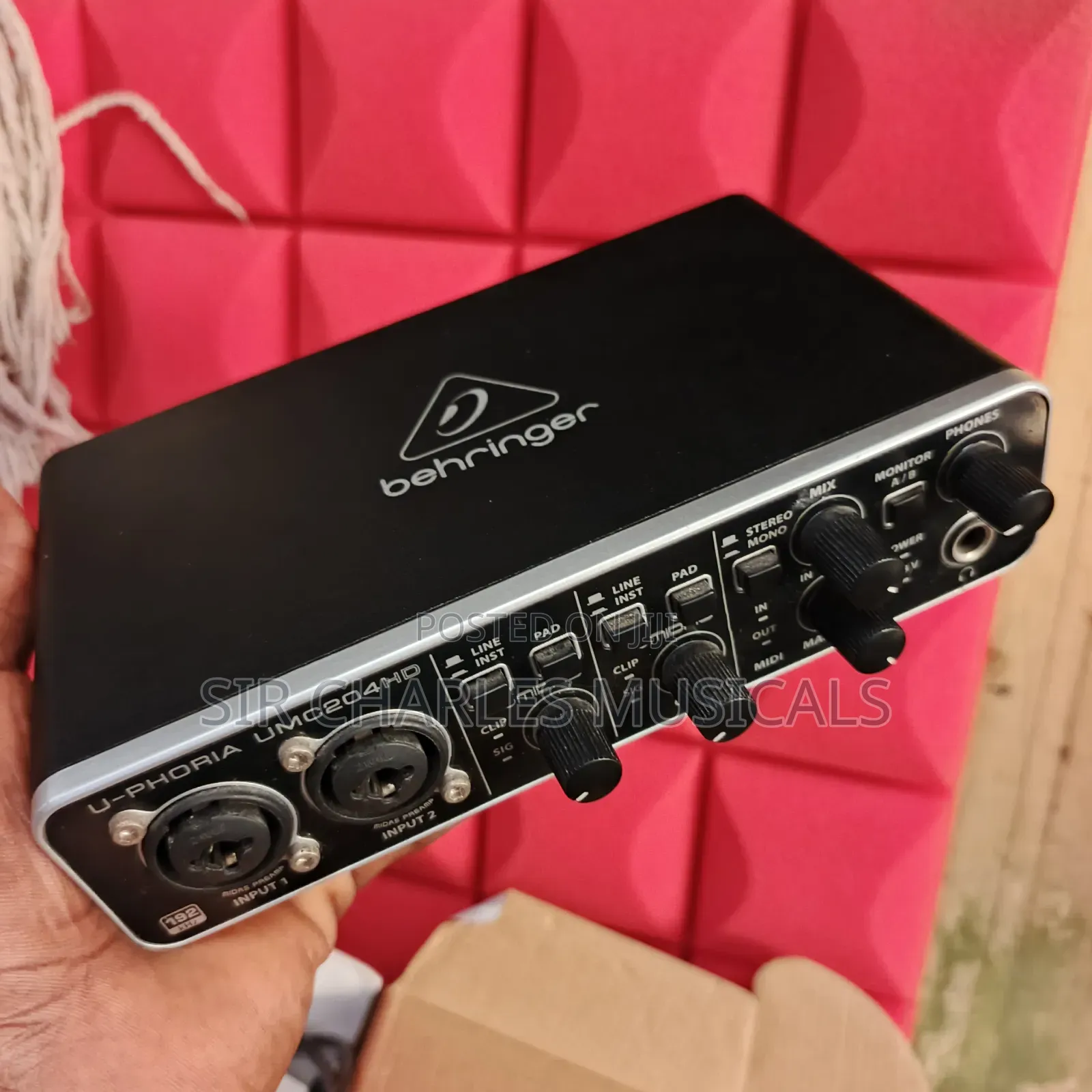 Behringer U-Phoria Umc204hd Sound Card