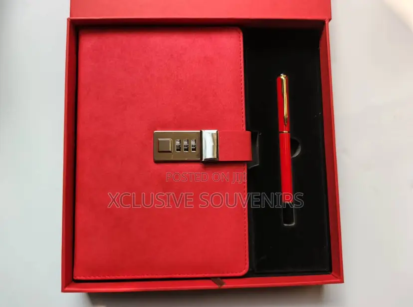 Personalized A5 Pin Lockable Pu Leather Vintage Journal and Pen Set
