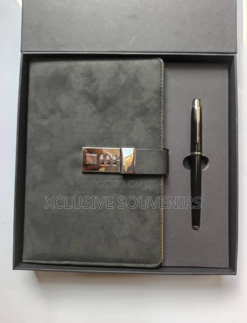 Personalized A5 Pin Lockable Pu Leather Vintage Journal and Pen Set