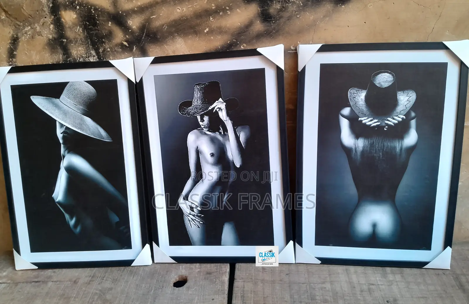 Hd Framed B/W Naked Digi Painting Wallart