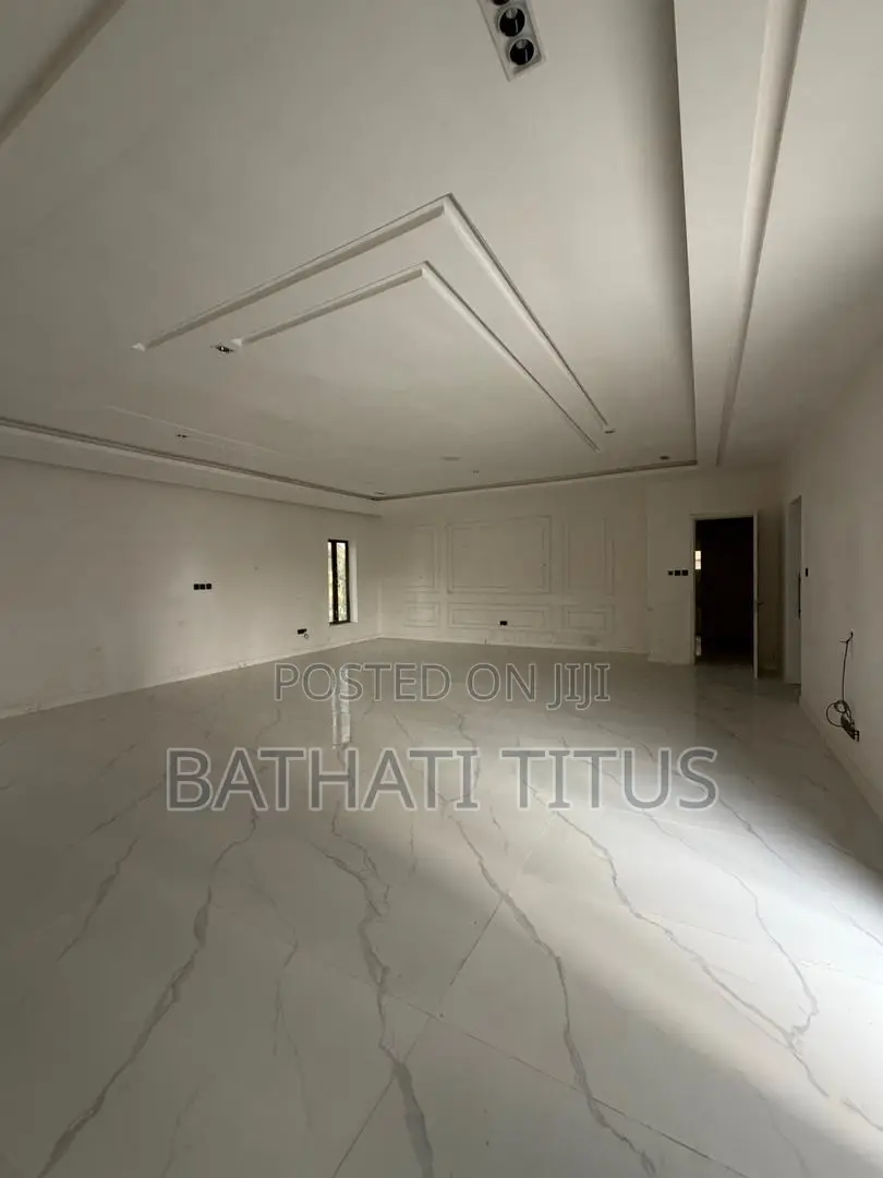 6bdrm Duplex in Katampe Extension for sale