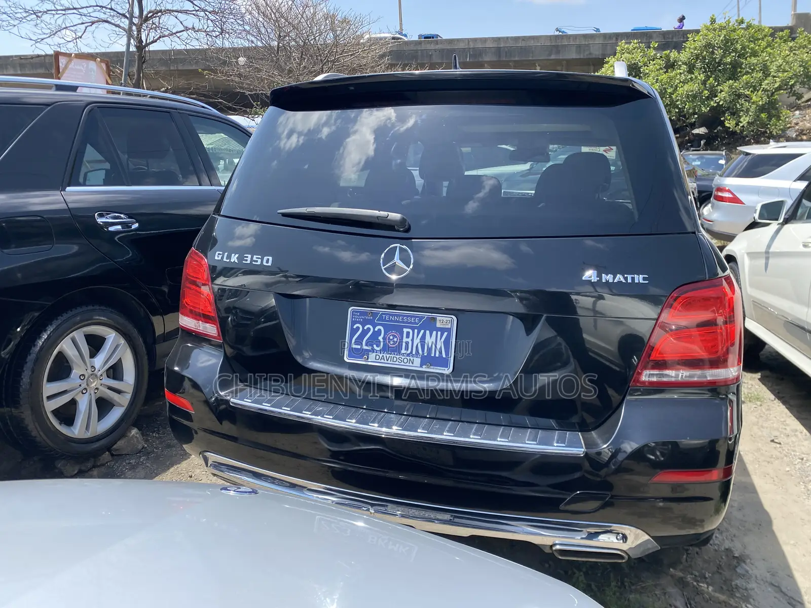 Mercedes-Benz GLK-Class Base GLK 350 4dr AWD 4MATIC (3.5L 6cyl 7A) 2015
