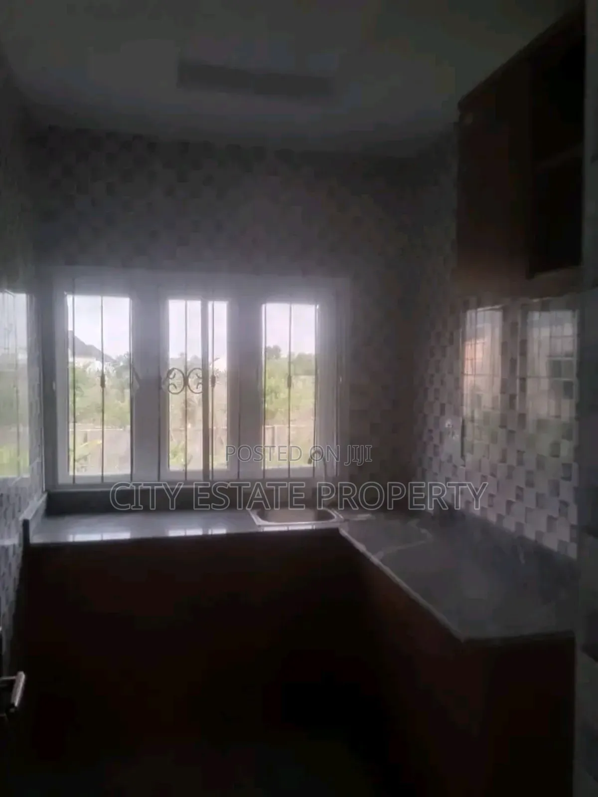 1bdrm Block of Flats in Unity Estate, Rukpokwu for rent
