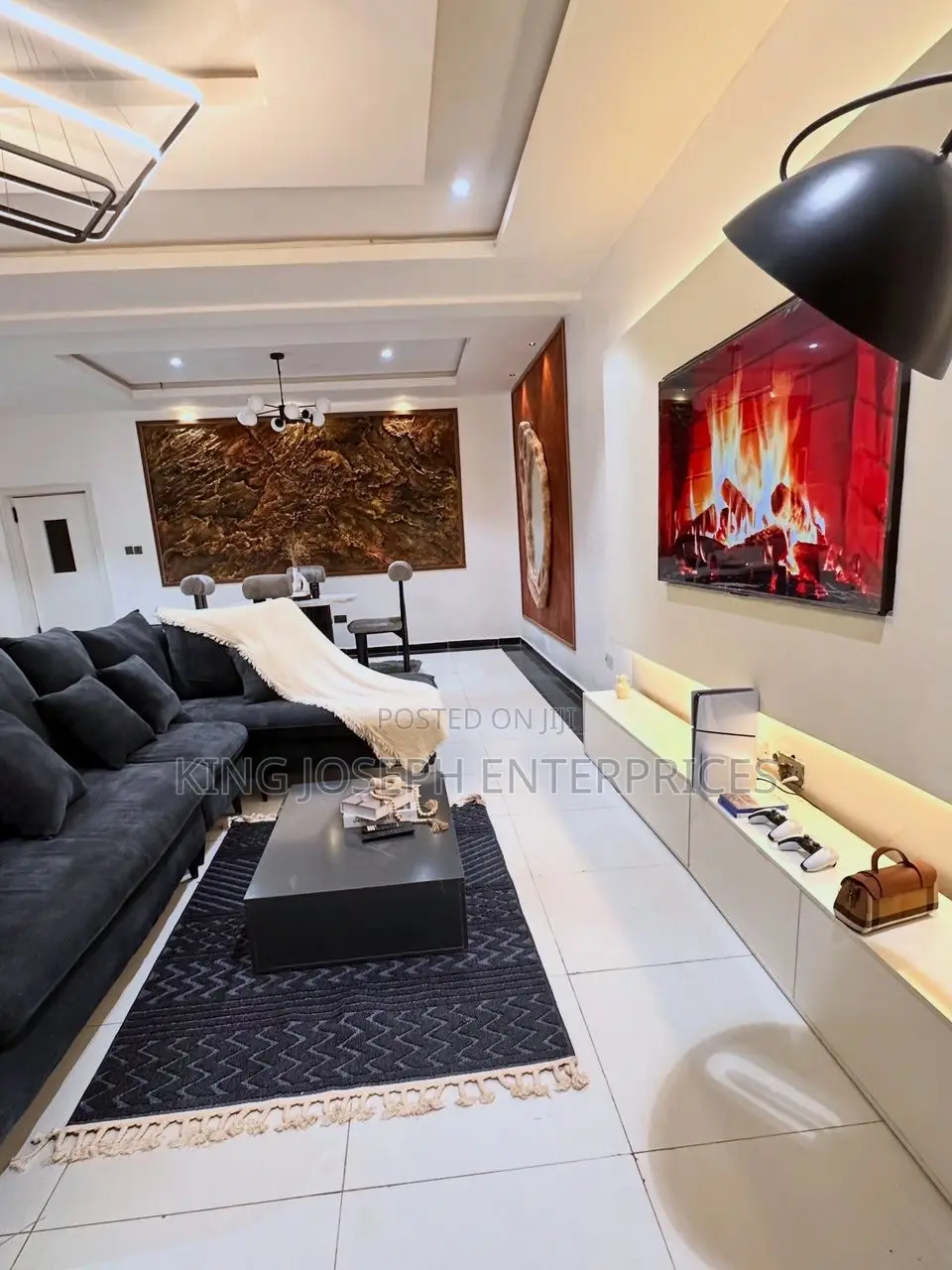Exquisite 3bedroom Apartment Jahi