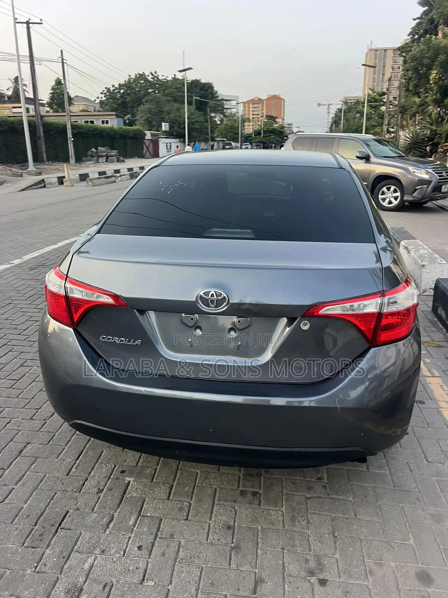 Toyota Corolla LE Eco 4dr Sedan (1.8L 4cyl CVT) 2014 Gray