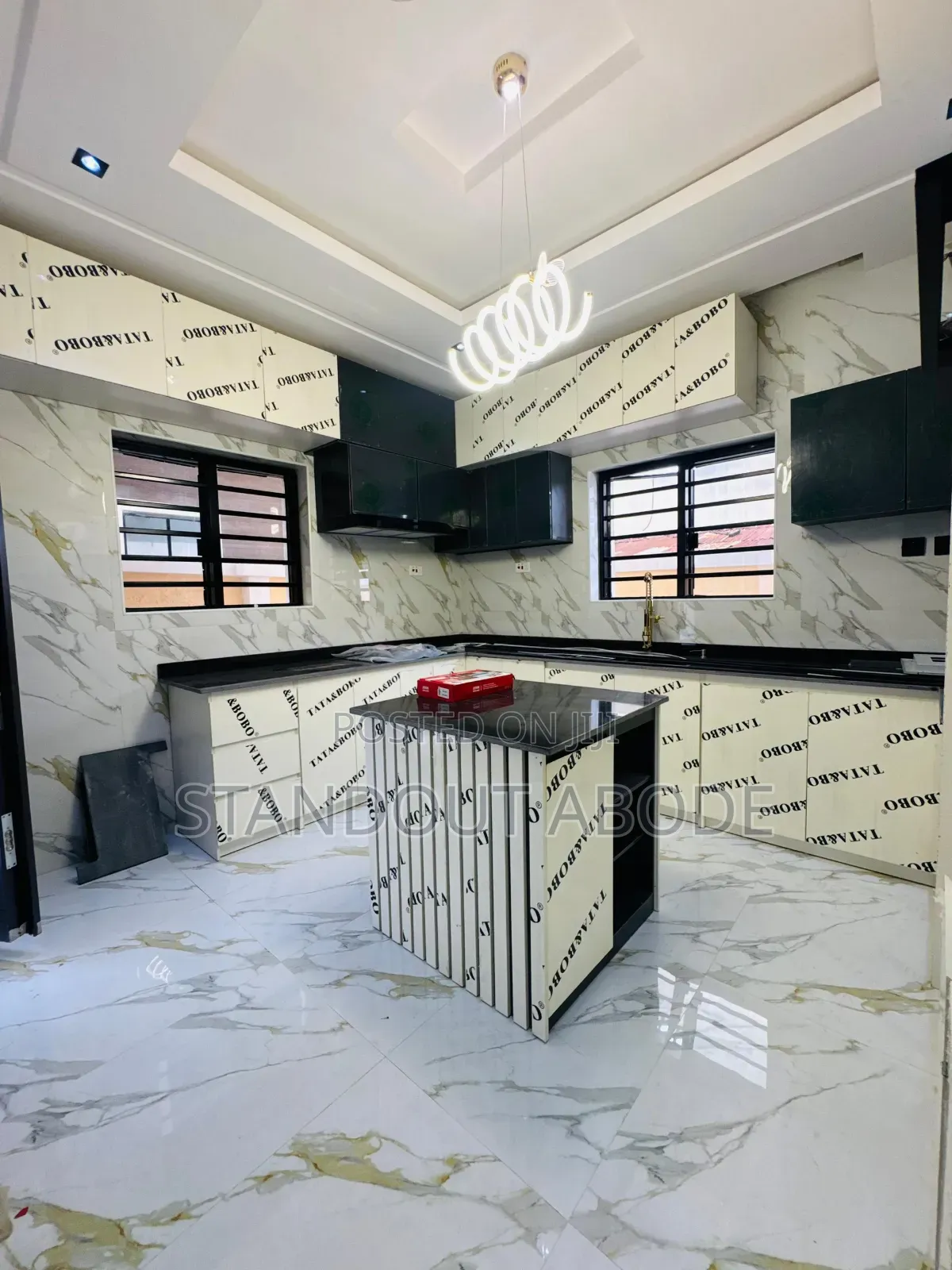4bdrm Duplex in In An Estate, Ogba for sale