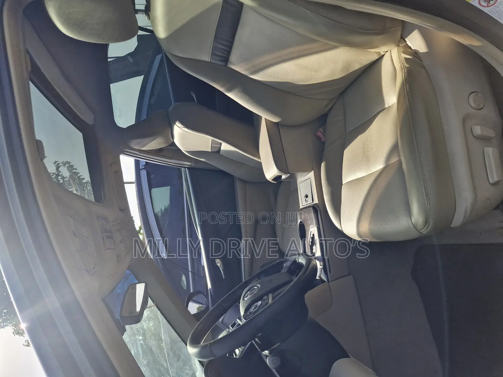 Toyota Camry XLE V6 4dr Sedan (3.5L 6cyl 6A) 2013 Gray