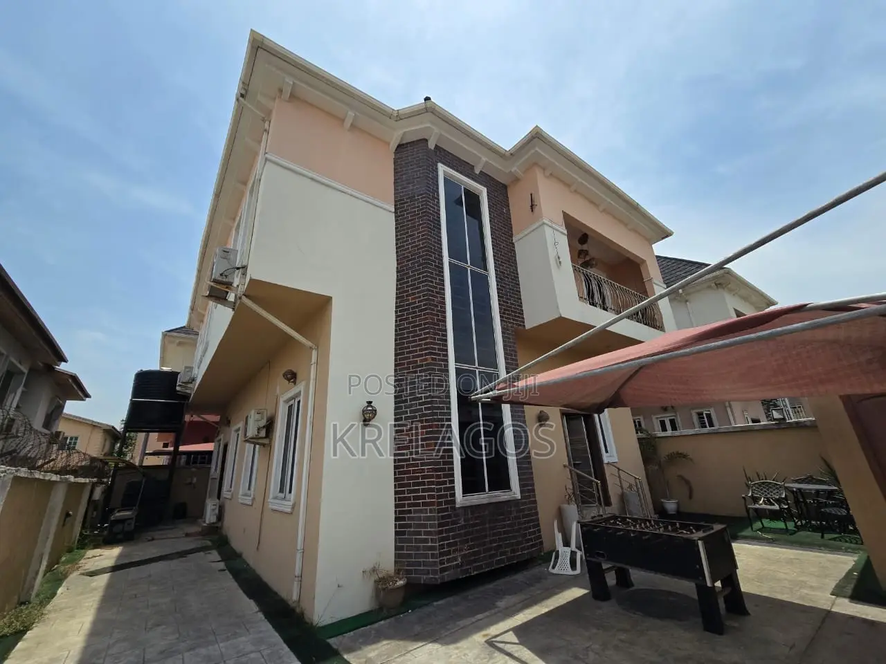 5bdrm Duplex in Agungi for sale