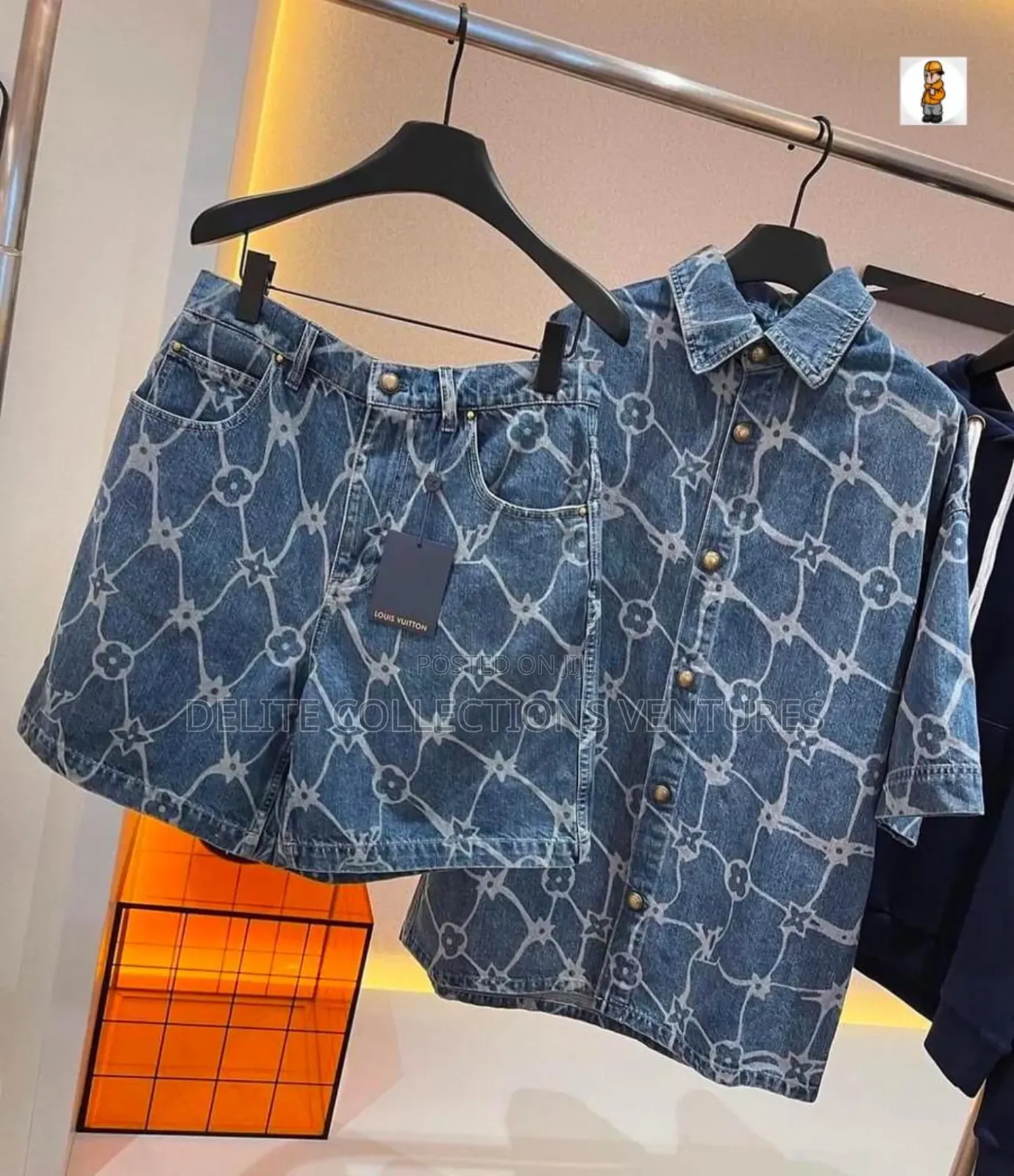 *Now Available in Store Original Louis* Vuitton Up and Dawn Size* M Xl