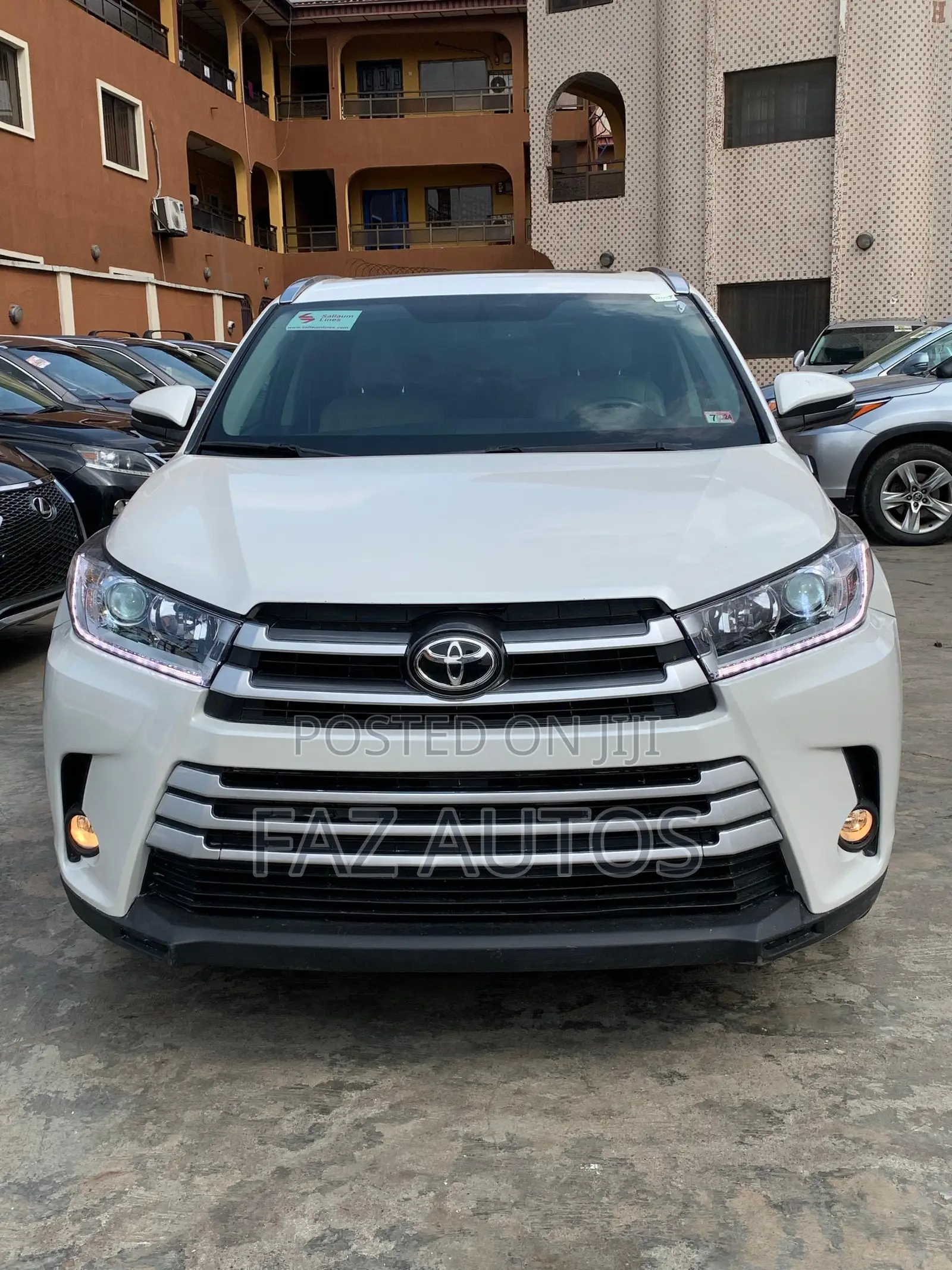 Toyota Highlander Limited 4dr SUV AWD (3.5L 6cyl 6A) 2015 White