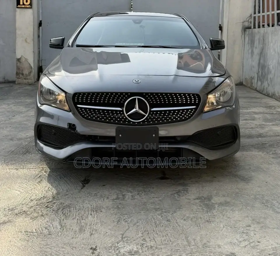 Mercedes-Benz CLA-Class CLA 250 4MATIC Sedan 2018 Gray