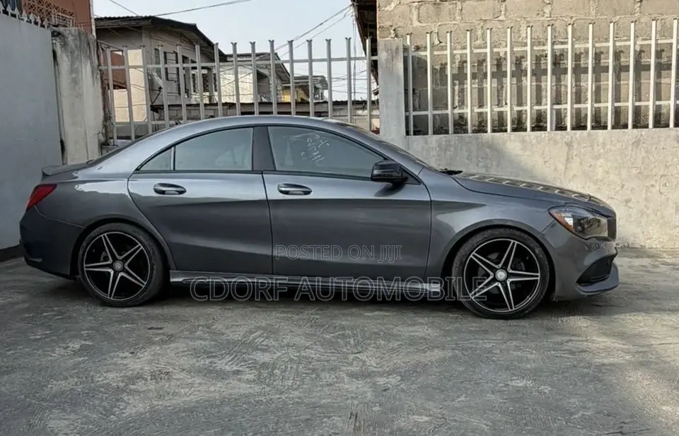 Mercedes-Benz CLA-Class CLA 250 4MATIC Sedan 2018 Gray
