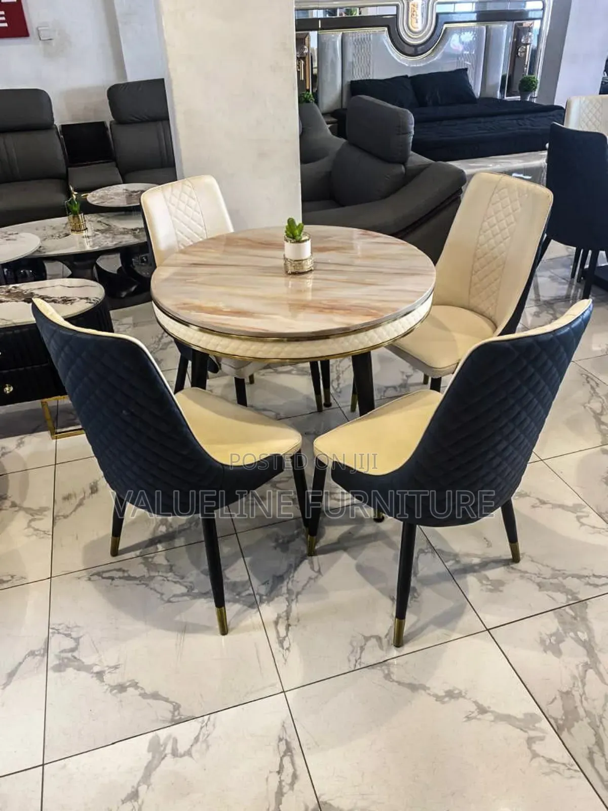 4 Seater Dining Set