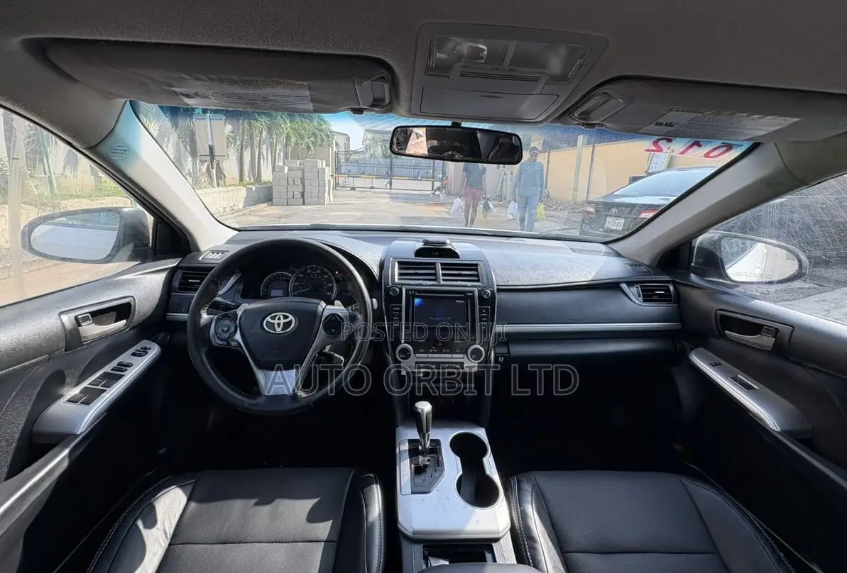 Toyota Camry 2012 White
