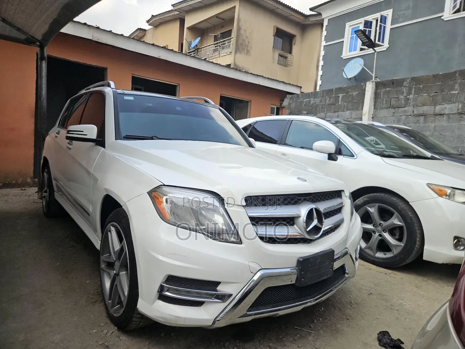Mercedes-Benz GLK-Class 350 2014 White