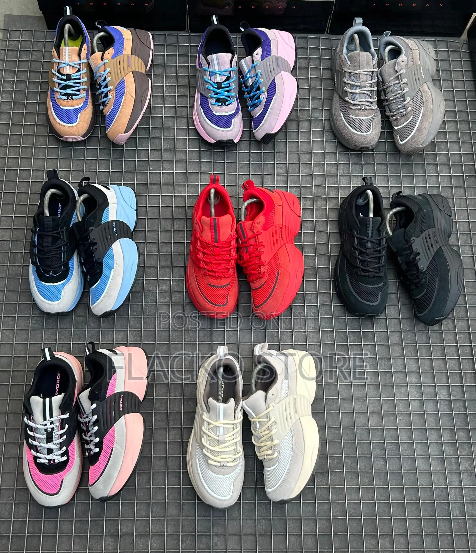 Original Air Jordan Trunner Os Sneakers