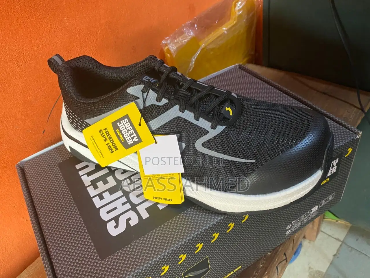 Freedom S1p Safety Jogger Boot