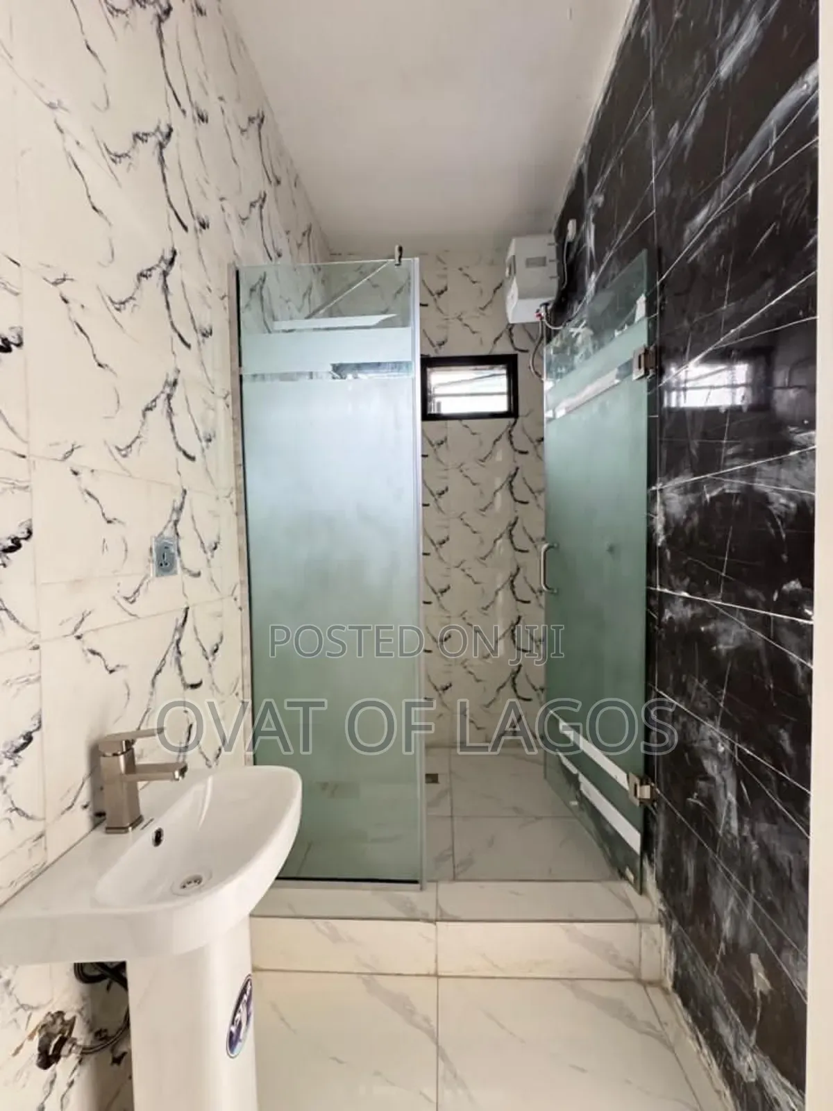 3bdrm Duplex in Ikota for rent