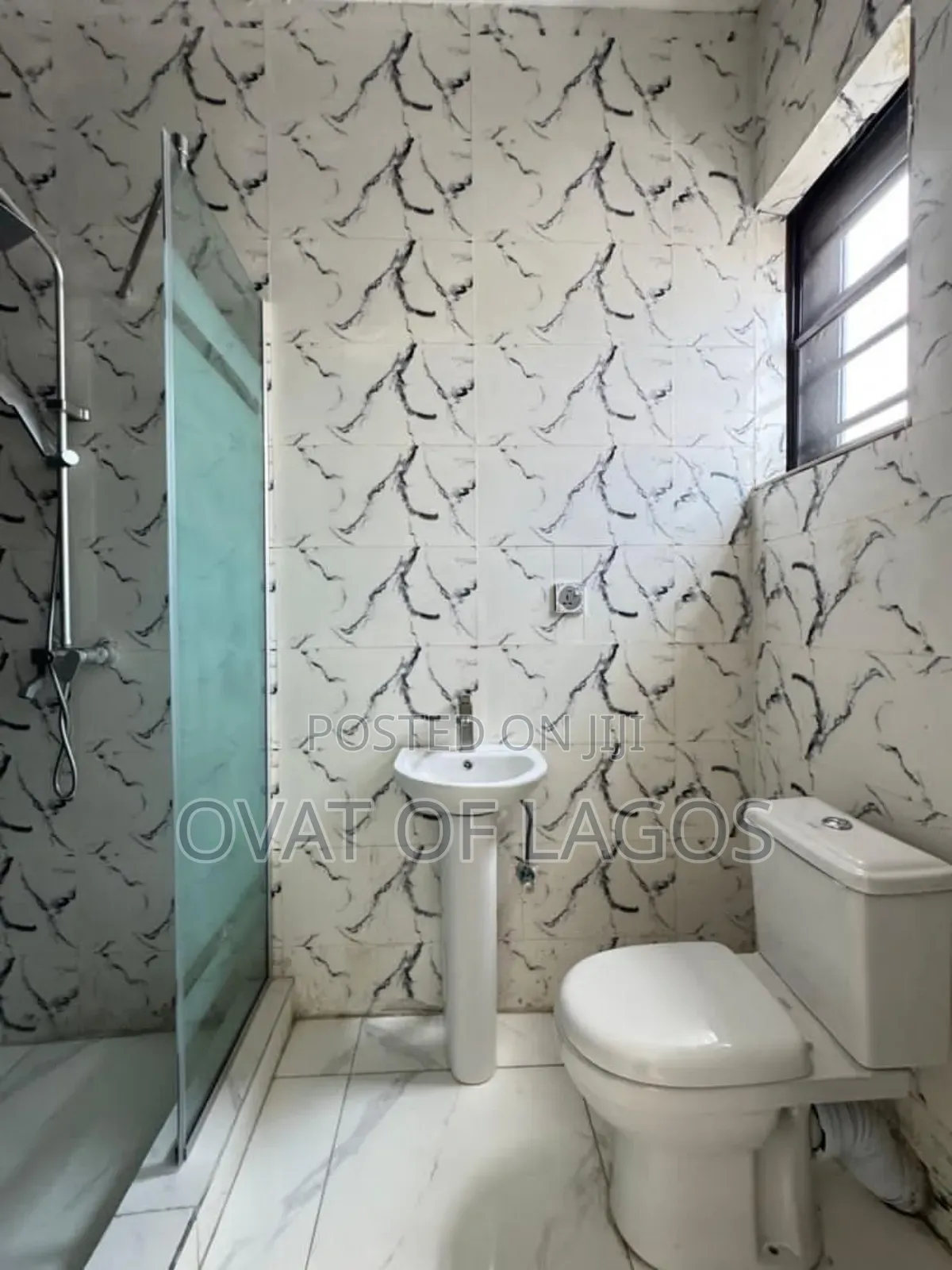 3bdrm Duplex in Ikota for rent