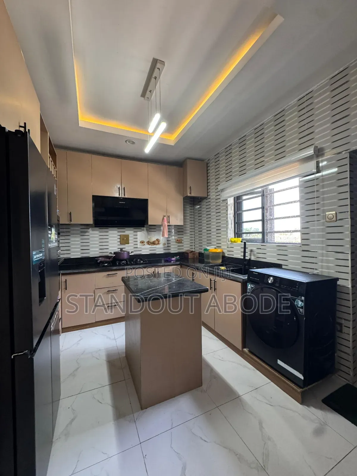 3bdrm Duplex in In An Estate Inppp, Ikota for sale