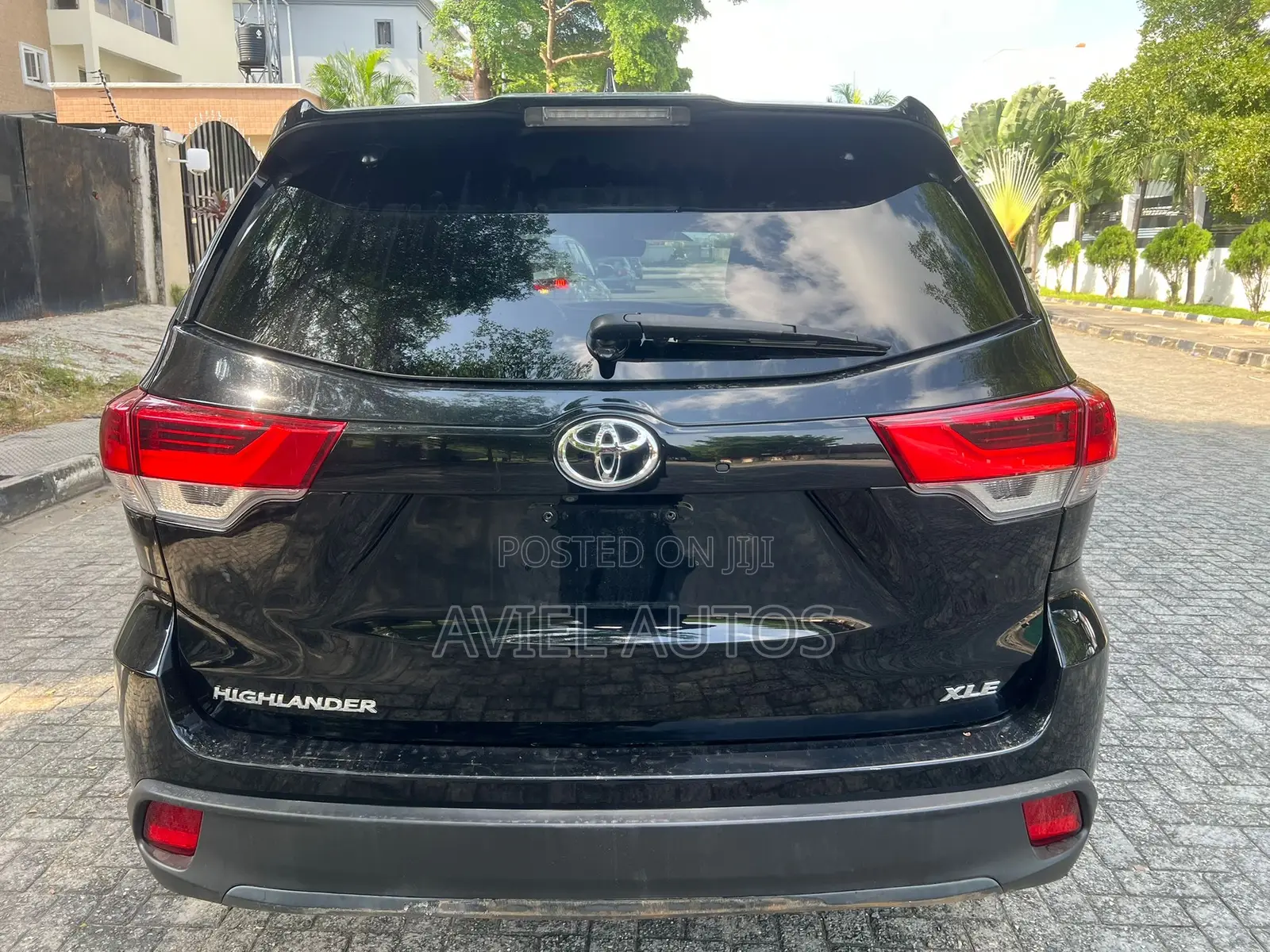 Toyota Highlander XLE 2019 Black