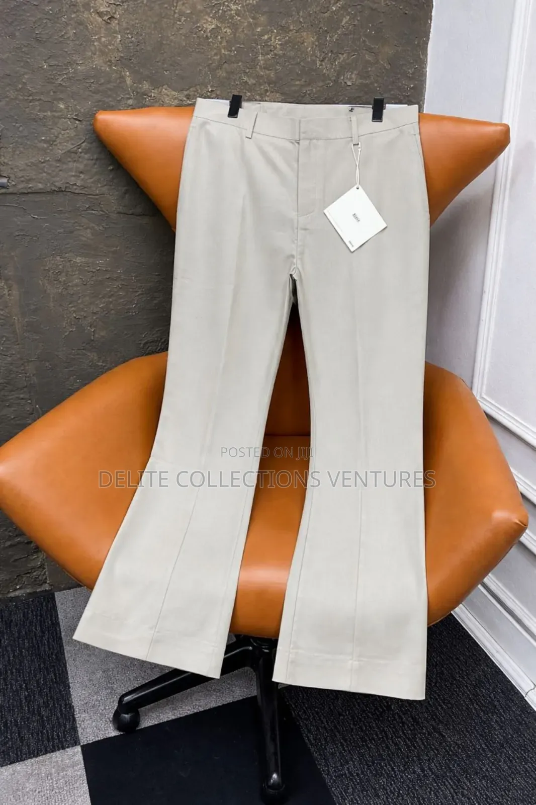 *Luxury Flair Pants Trousers*
*Premium Quality*