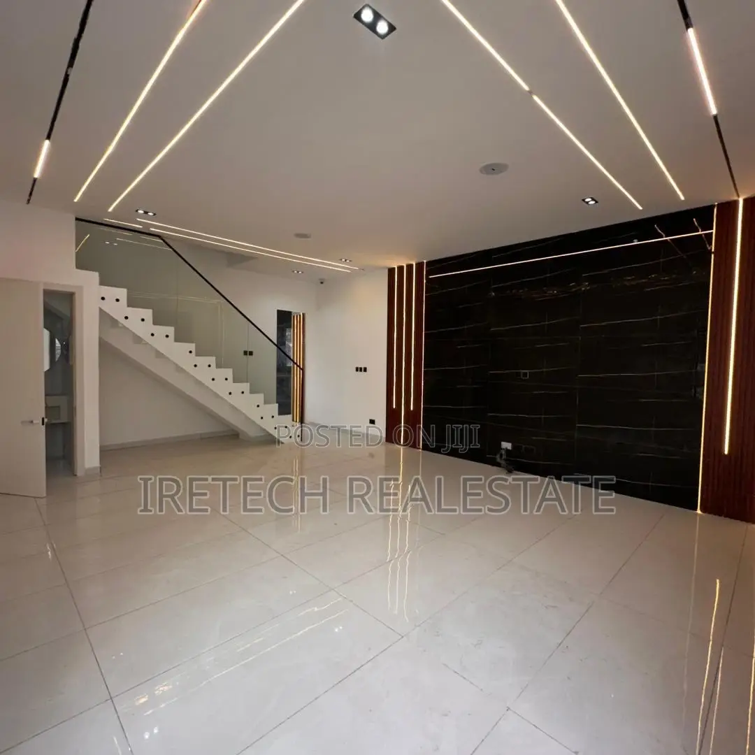 4bdrm Duplex in Orchid Lekki Lagos for sale