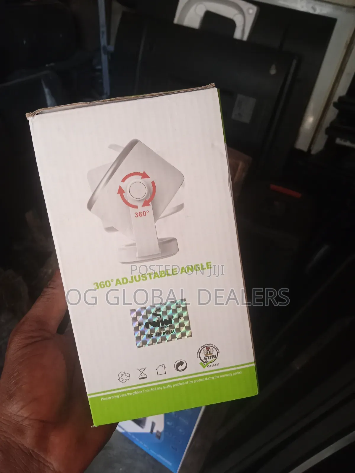 Iwin Energy Rechargeable Desktop Fan